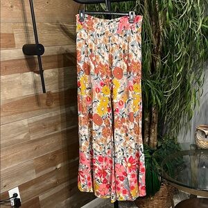 GiGiO boho floral palazzo wide leg flowy pants. Browns punks yellows   L